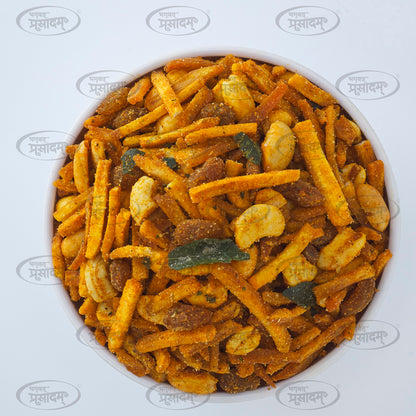 Kela Farali Chivda Tikha - Spicy Banana Crunch by Bhagvat Prasadam