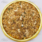 Sweet Indian snack banana chivda mixture