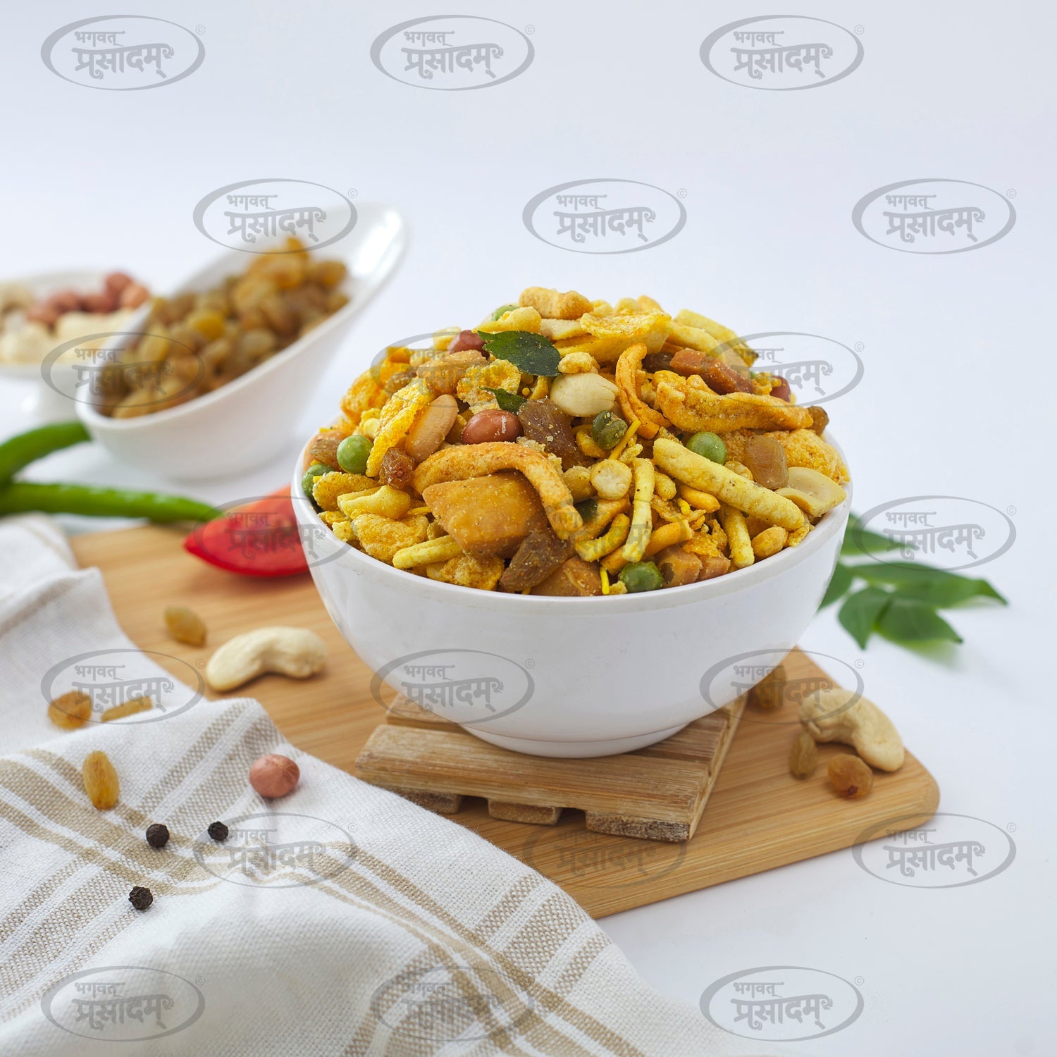 Affordable Mix Chavanu bulk namkeen snack