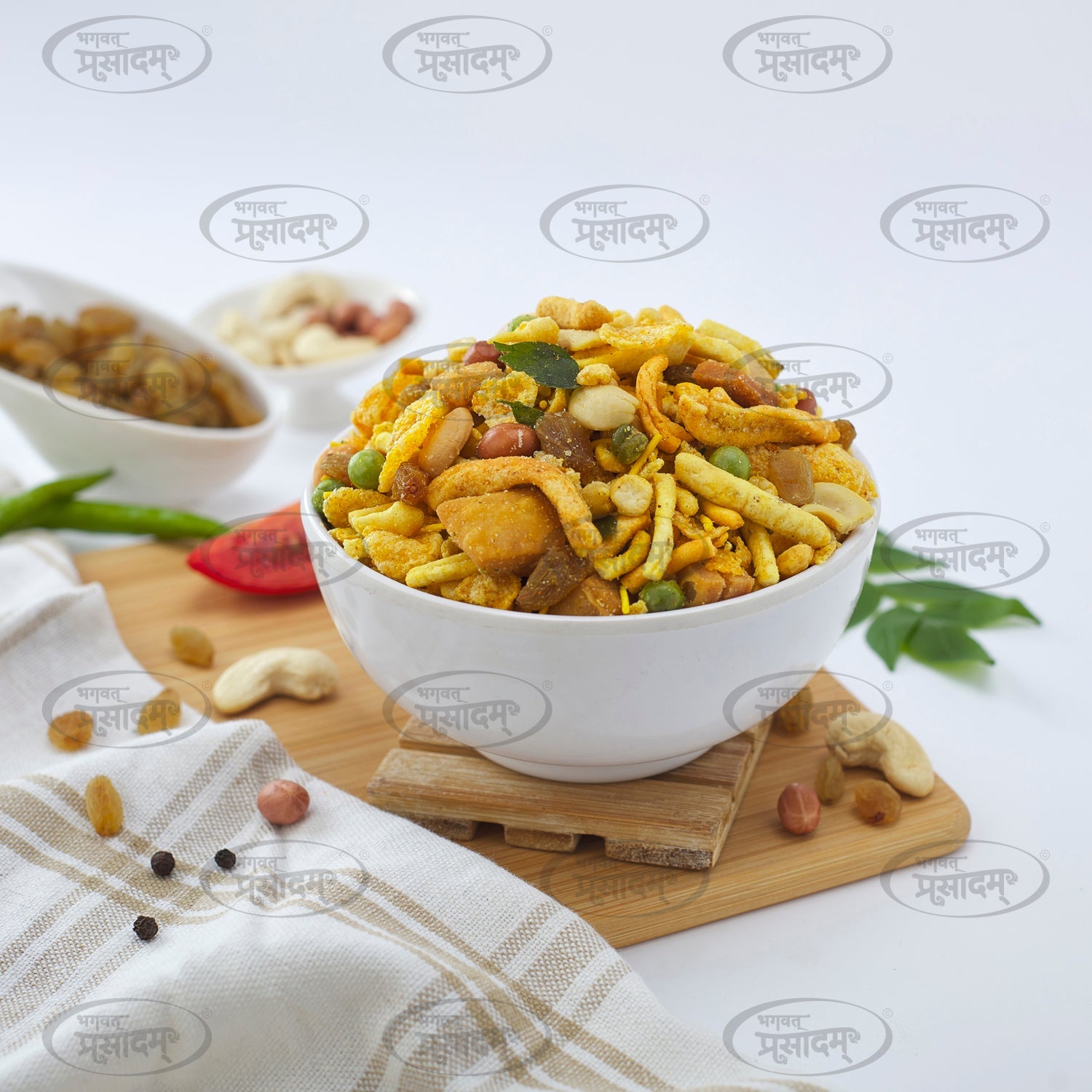 Crunchy Mix Chavanu Gujarati namkeen snack