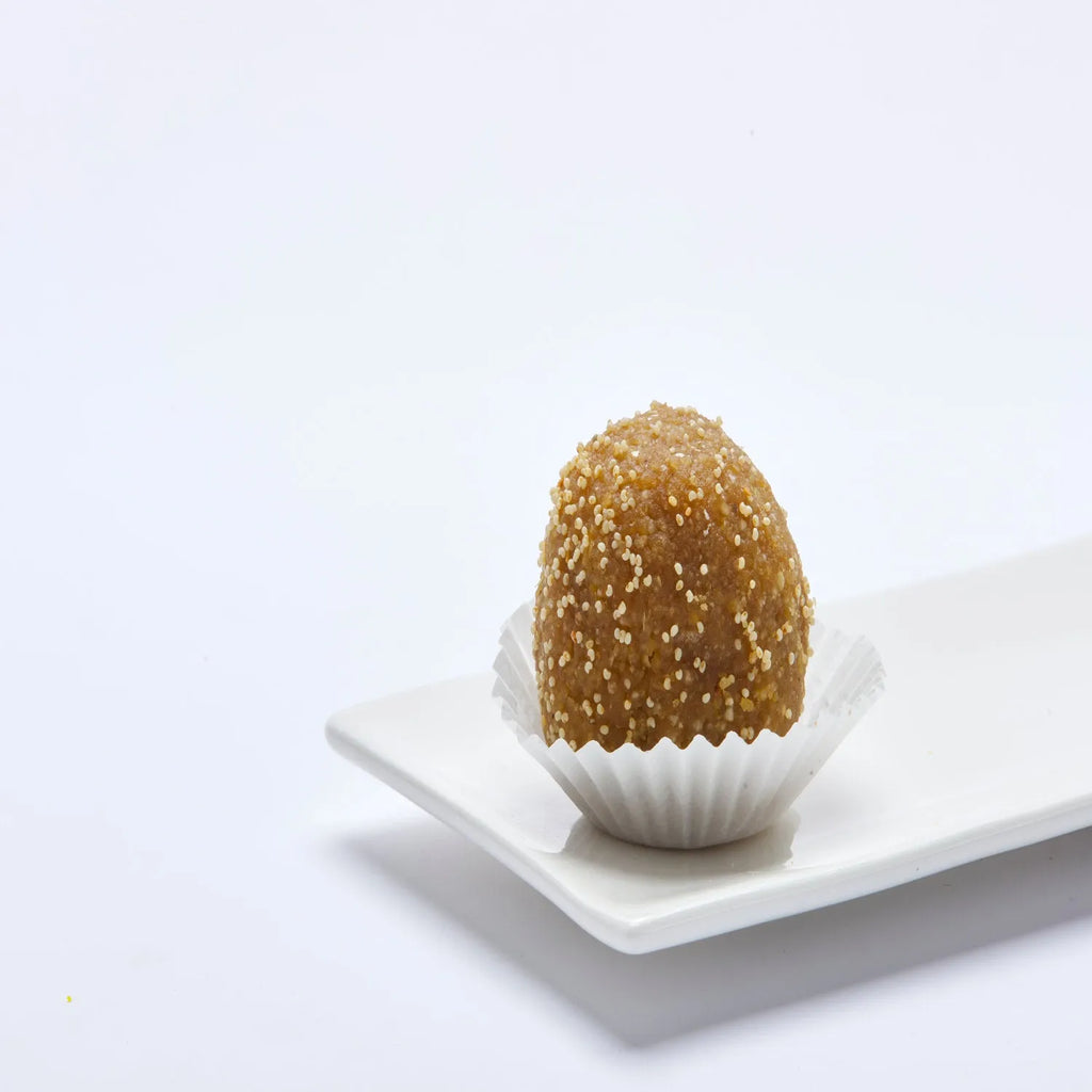 Churma Ladoo in Jaggery | गुड़ में चूरमा लड्डू | Traditional indian ladoo