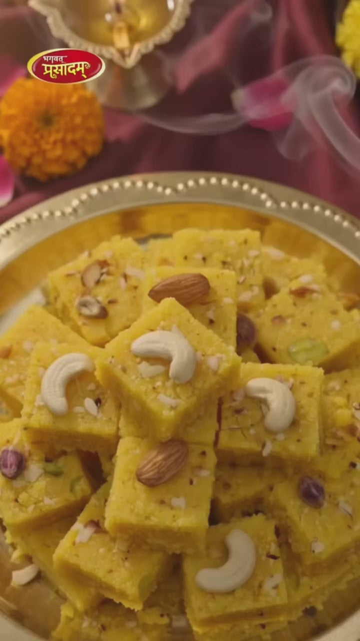 Kopra Pak | कोपरा पाक | Coconut Barfi | Nariyal Barfi